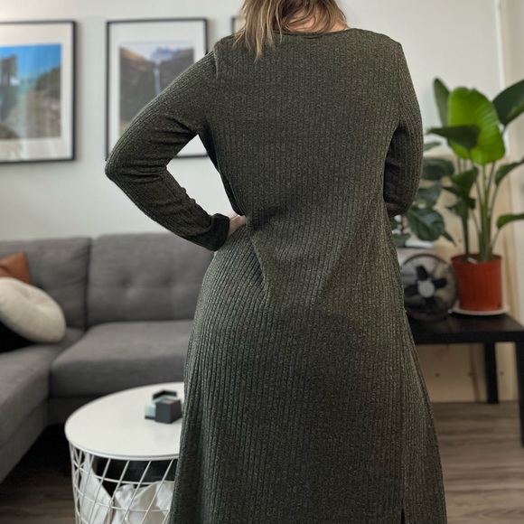 Joan Rivers Cardigan and Tank Set - Picture 2 of 9